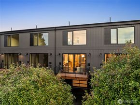 614 5th Avenue S C107, Edmonds WA 98020