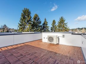 3114 Queen Anne Avenue N, Seattle WA 98119