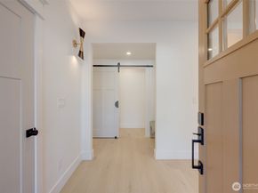 4203 5th Avenue NW, Seattle WA 98107