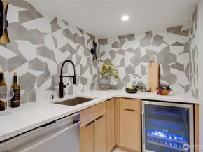 4203 5th Avenue NW, Seattle WA 98107