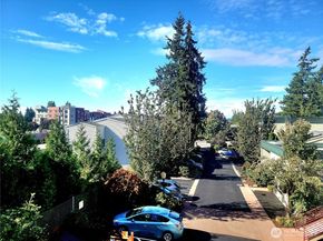 18100 15th Avenue NE C218, Shoreline WA 98155