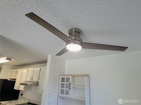 18100 15th Avenue NE C218, Shoreline WA 98155