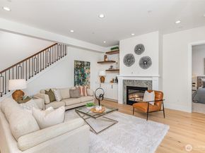 14820 NE 70th Court, Redmond WA 98052