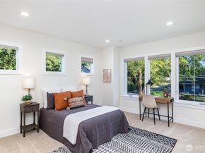 14820 NE 70th Court, Redmond WA 98052