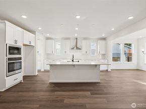 5742 Thornhill Avenue SW 258, Port Orchard WA 98367