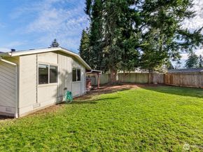 4003 NE 6th Court, Renton WA 98056