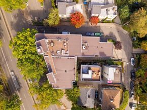 559 McGraw Street 402, Seattle WA 98109