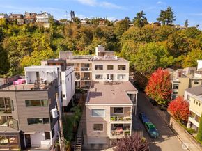 559 McGraw Street 402, Seattle WA 98109