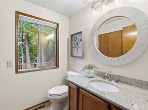 23038 NE 19th Drive, Sammamish WA 98074