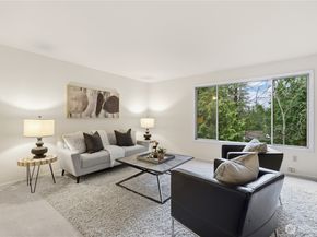 23038 NE 19th Drive, Sammamish WA 98074