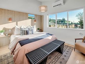 4411 S Holly Street, Seattle WA 98118