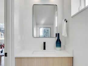 4411 S Holly Street, Seattle WA 98118