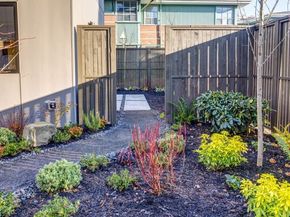 4411 S Holly Street, Seattle WA 98118