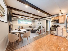 3623 Shelby Road, Lynnwood WA 98087