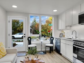 2374 Franklin Avenue E, Seattle WA 98102