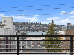 2374 Franklin Avenue E, Seattle WA 98102
