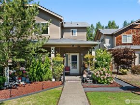 1058 43rd Court NE, Auburn WA 98002
