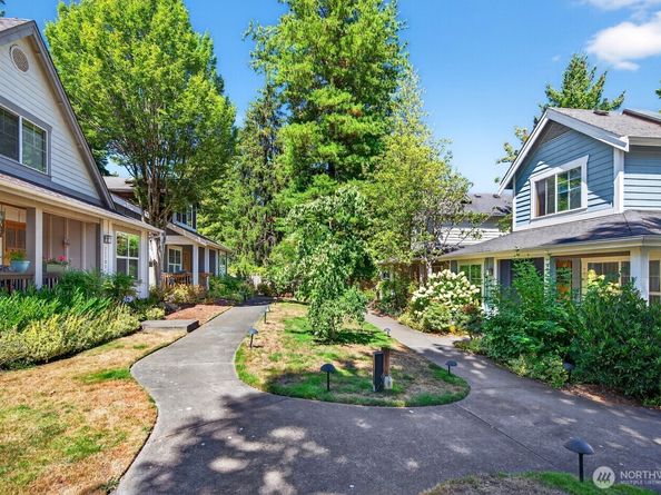 15735 Dayton Avenue N, Shoreline WA 98133