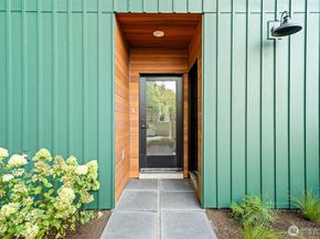 5125 S Brandon Street, Seattle WA 98118