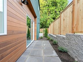 5125 S Brandon Street, Seattle WA 98118