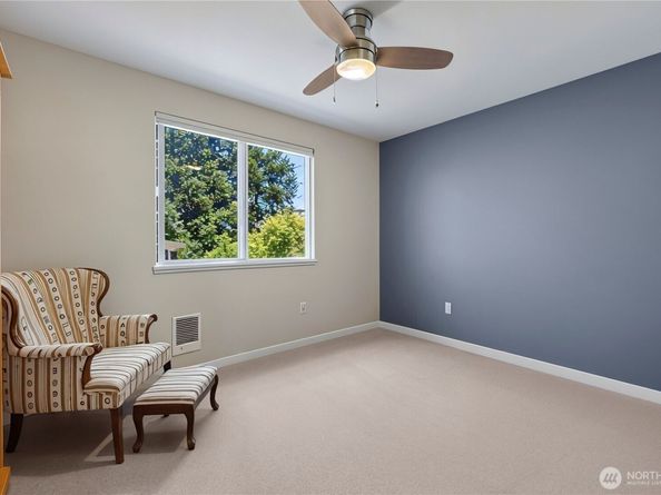 820 E Cady Rd A304, Everett WA 98203