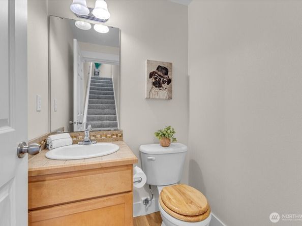 211 15th Avenue, Seattle WA 98122