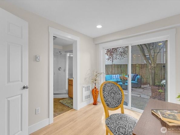 211 15th Avenue, Seattle WA 98122