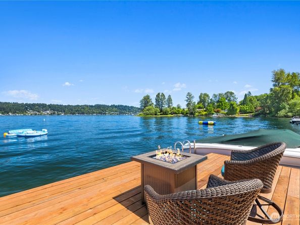 18176 SE 41st Place, Issaquah WA 98027