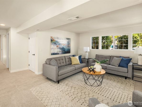 4656 191st Avenue SE, Issaquah WA 98027