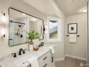 4656 191st Avenue SE, Issaquah WA 98027