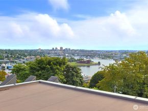 559 McGraw Street 204, Seattle WA 98109