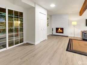1621 N 201st Street, Shoreline WA 98133