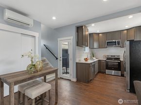 6751 14th Avenue NW, Seattle WA 98117