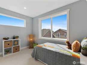 6751 14th Avenue NW, Seattle WA 98117