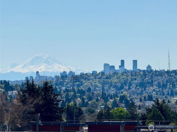 6751 14th Avenue NW, Seattle WA 98117