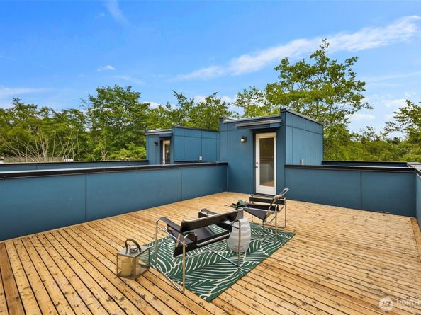 4051 Rainier Avenue S, Seattle WA 98118