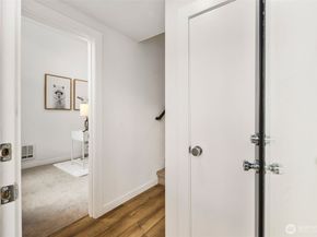 4051 Rainier Avenue S, Seattle WA 98118