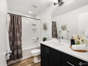 4051 Rainier Avenue S, Seattle WA 98118