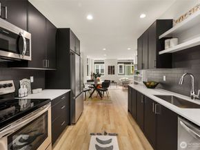 4051 Rainier Avenue S, Seattle WA 98118