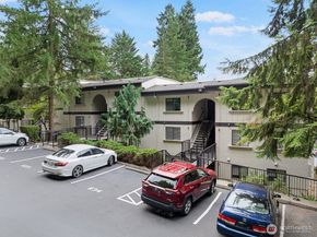 12744 NE 116th Street K33, Kirkland WA 98034