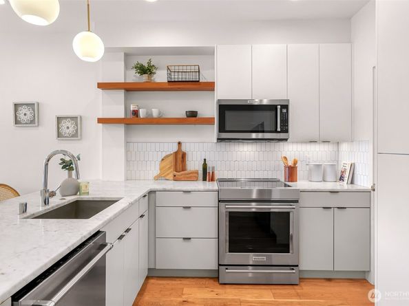2638 NW 62nd Street, Seattle WA 98107
