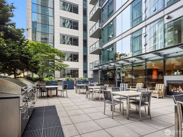 820 Blanchard Street 803, Seattle WA 98121