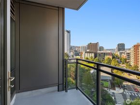 820 Blanchard Street 803, Seattle WA 98121