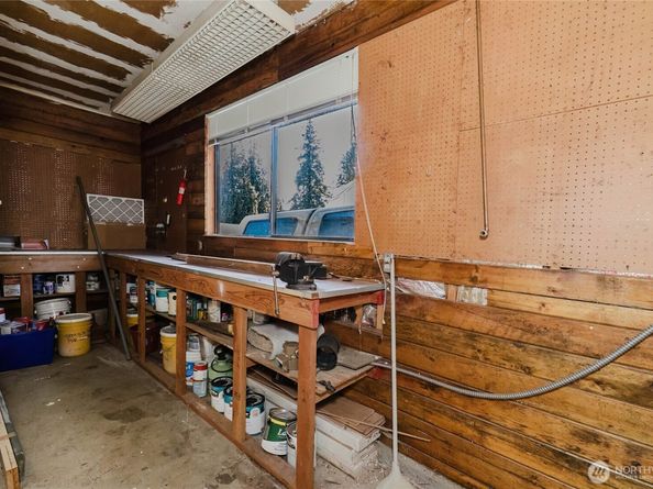 4000 Country Lane NW, Bremerton WA 98312