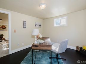 4000 Country Lane NW, Bremerton WA 98312