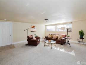 4000 Country Lane NW, Bremerton WA 98312