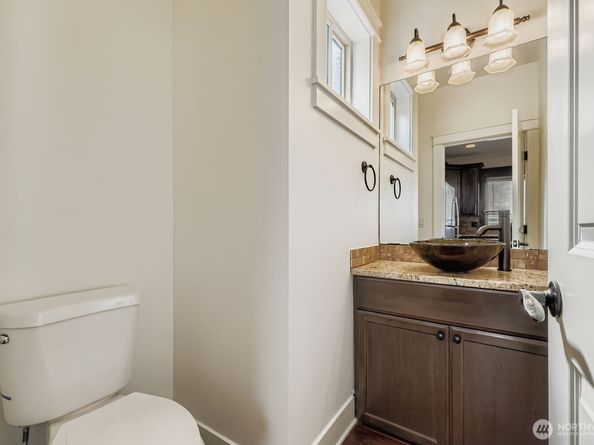 3635 Evanston Avenue N B, Seattle WA 98103