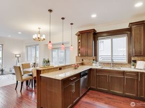 3635 Evanston Avenue N B, Seattle WA 98103