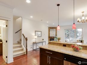 3635 Evanston Avenue N B, Seattle WA 98103