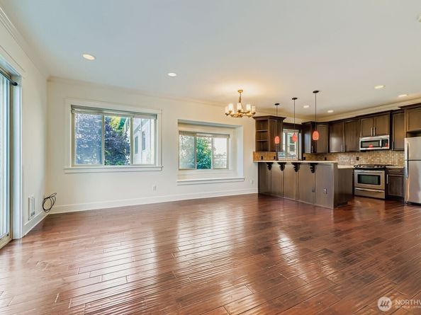 3635 Evanston Avenue N B, Seattle WA 98103